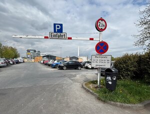 Bild mit ausf&uuml;hrlicher Beschreibung vergr&ouml;&szlig;ern: Sperrung Marktplatz