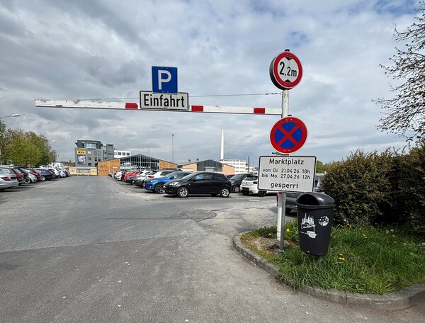 Sperrung Marktplatz - Zum Artikel: Sperrung des Marktplatzes aufgrund des Street Food Festivals