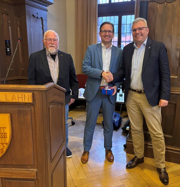 Stadtverodnetenvorsteher 2026 - Zum Artikel: Stefan Muth als Stadtverordnetenvorsteher einstimmig wiedergew&auml;hlt