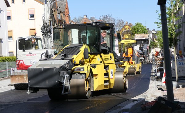 Bauarbieten Westerwaldstra&szlig;e - Zum Artikel: Baustellenzeit in der Westerwaldstra&szlig;e geht zu Ende