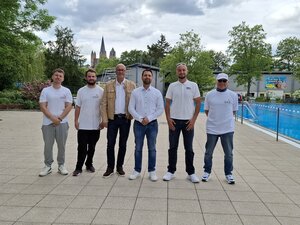 Bild mit ausf&uuml;hrlicher Beschreibung vergr&ouml;&szlig;ern: Parkbad 2026