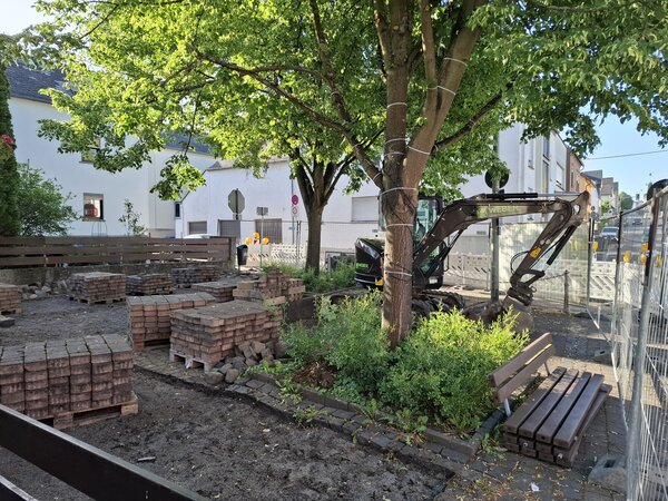 Brunnenplatz Offheim - Zum Artikel: Brunnenplatz in Offheim wird umfassend saniert