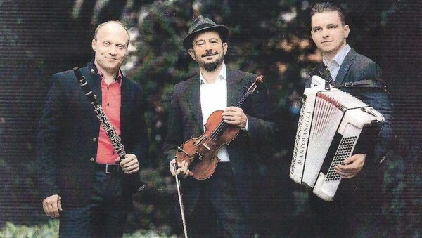 Bild mit ausf&uuml;hrlicher Beschreibung vergr&ouml;&szlig;ern: Bild Klezmer Tunes