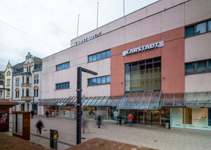 Bild mit ausf&uuml;hrlicher Beschreibung vergr&ouml;&szlig;ern: Karstadt